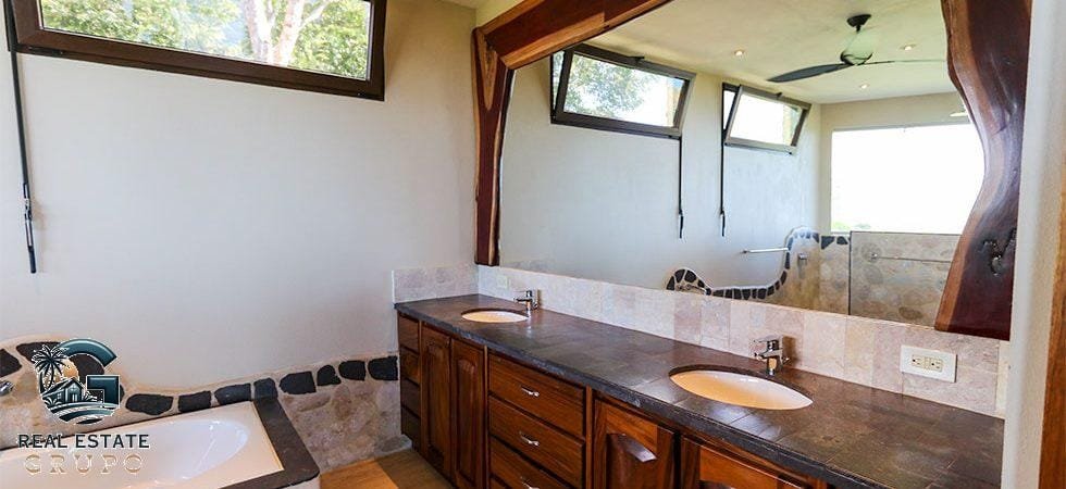 Luxury-Escaleras-Estate-83-980x450