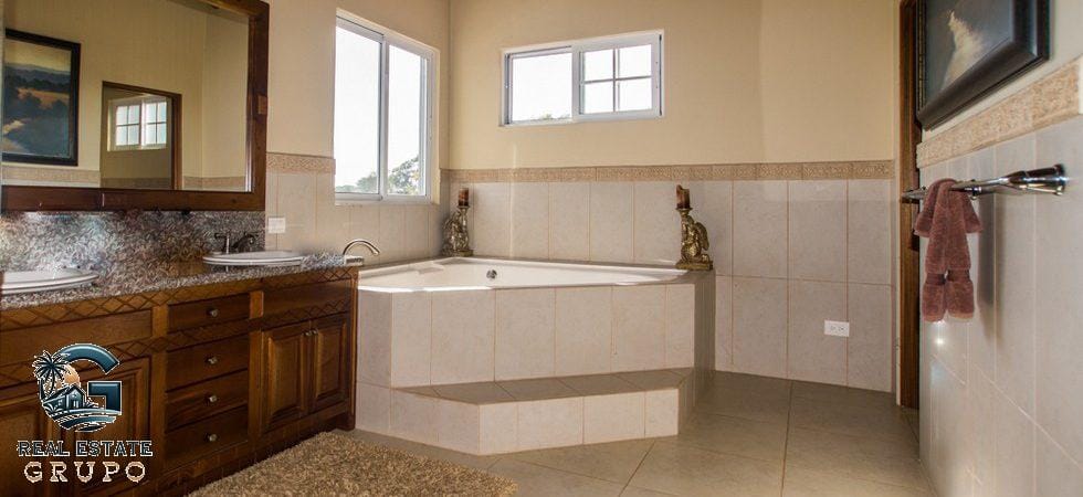 Villa-Guest-Home13-980x450