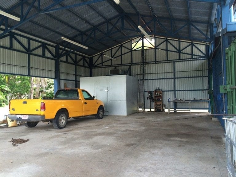 ll1600262_img-24_large-min