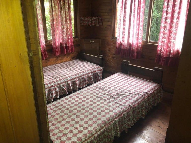 ll2000011_img-33_large-min