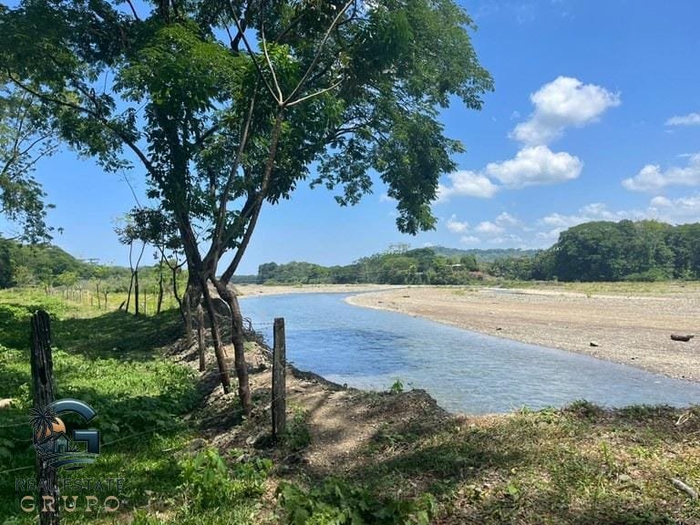 ll2300338_img-8_large