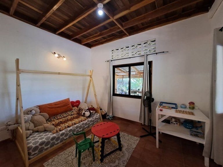 rs2400251_img-10_large