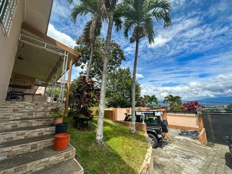 410f9cf713e82b5f1ed40b7bb4eff959