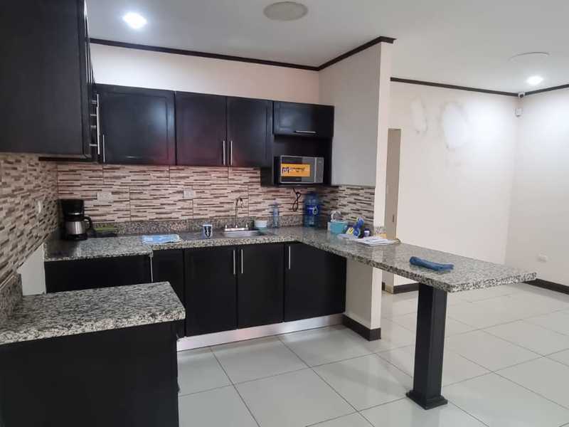 44d7f327-b5c4-4912-bde0-034f887c12ea