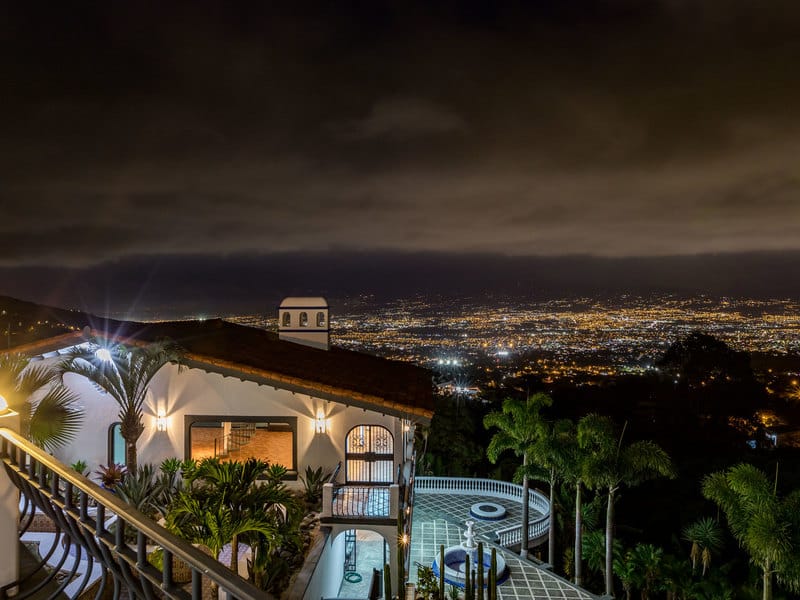 49372915813_41ccf66e46_k