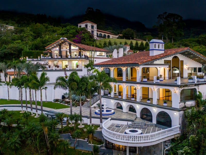 49373297046_7b6eed85da_k