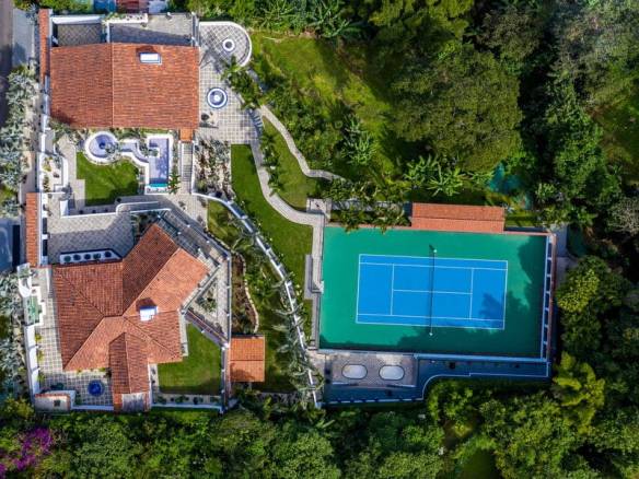 49373443693_cbad9dc7f2_k