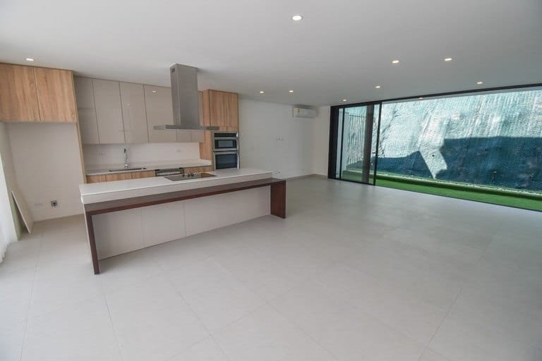 5b2fd7654867d8c72f8468c0b93635bf