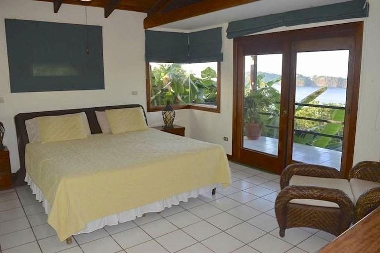 66ff8be8102bcf817a4db00c82af0a1a