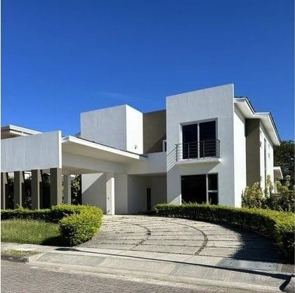 97c1de8f415eb43f1ad2999b8c882e56