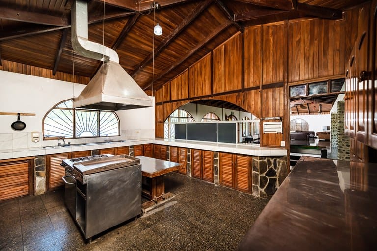 cs2300035_img-16_large