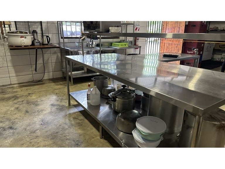 cs2400017_img-7_large