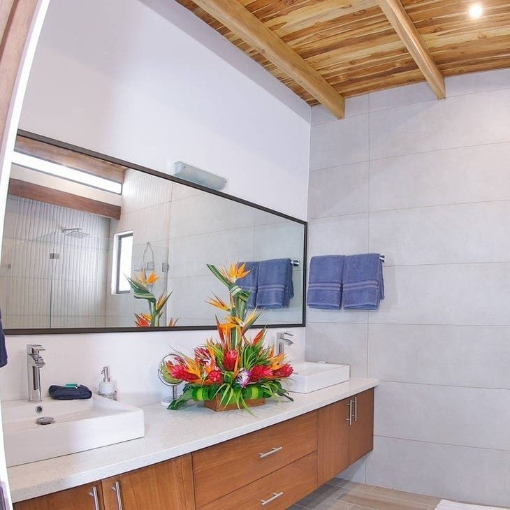 019546b6c598003ca3ebc35468df9aa8