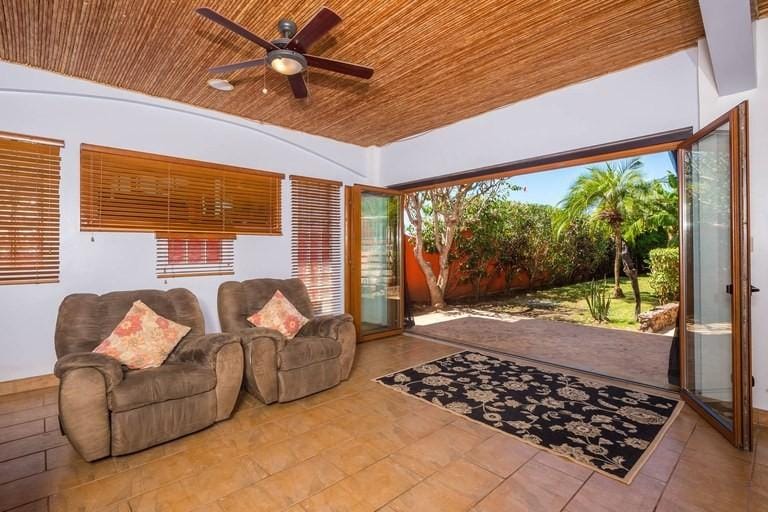 29e594cf21dd5c7992d756a896d59bbb