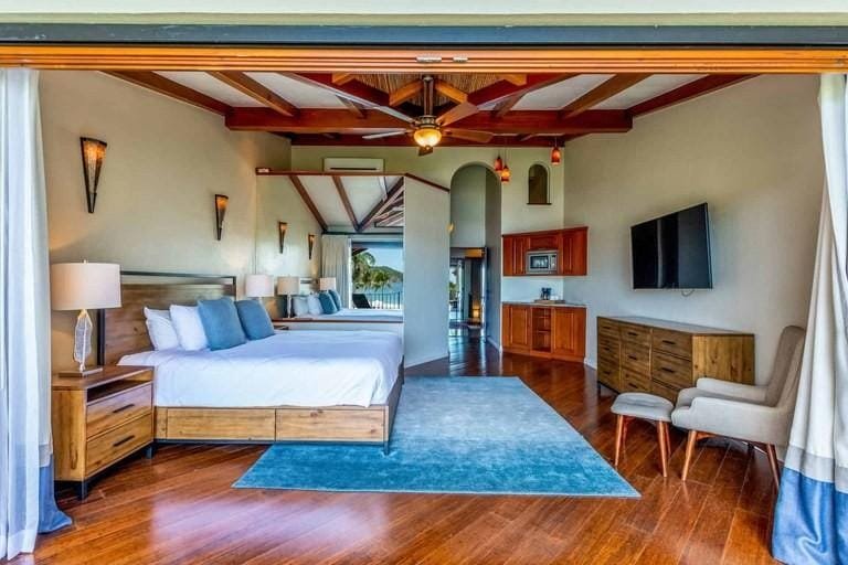 971e1649987b40e62aaf475bc7282200