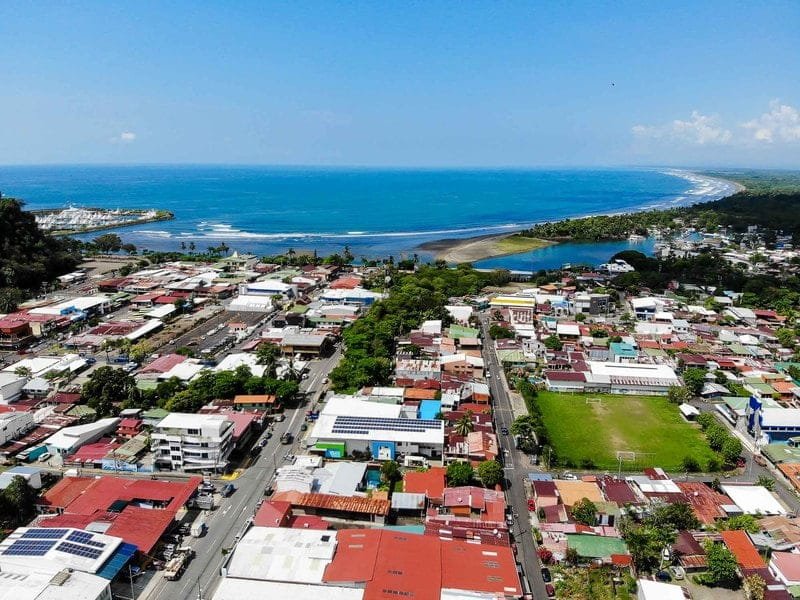 Quepos-Commercial-lot-8
