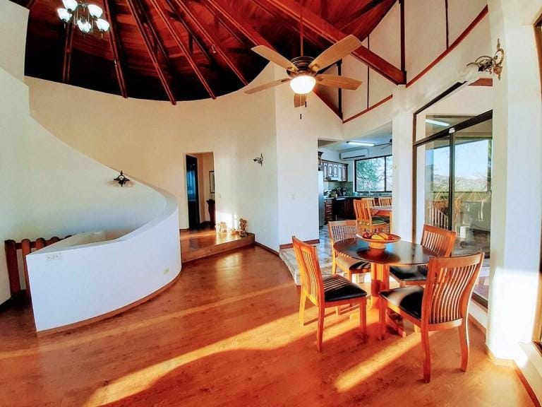 a86ec9b4f13fc7f5498049a04e5926e6