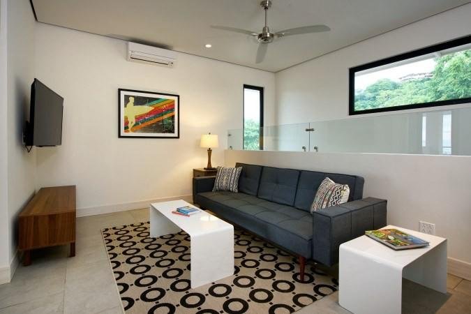 bac540e5a79f705ed6ad241e7eddaa3f-min