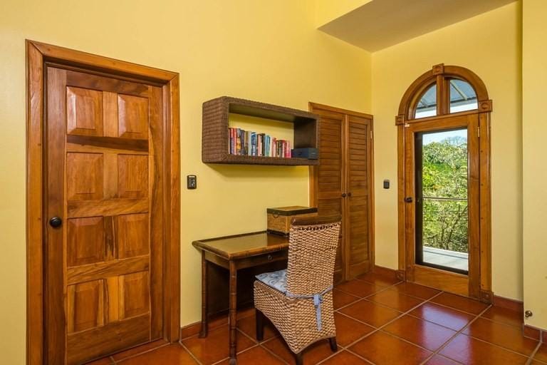 c17b20efceb2b2fd9fa2eae37d0c1cb1