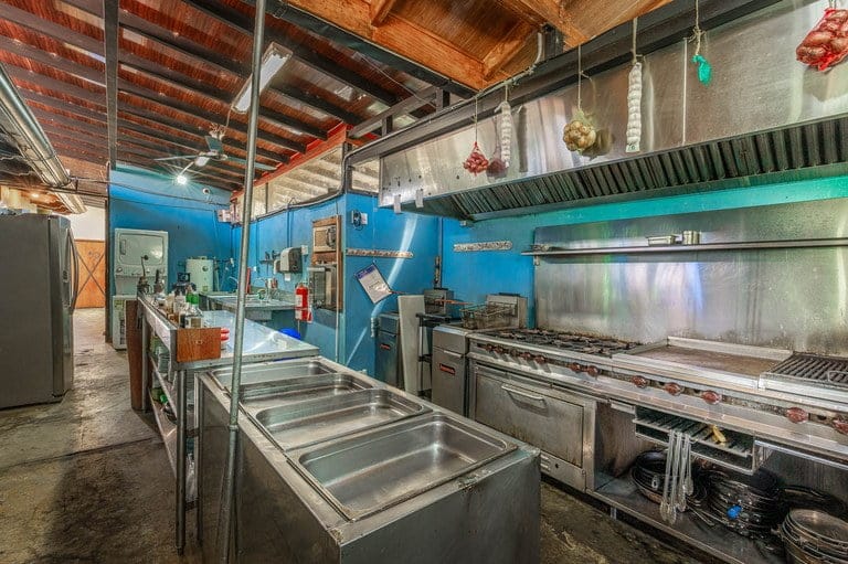 cs2300018_img-26_large