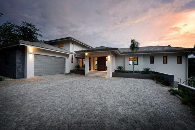 d93c686ec0114d6b5e9c0c8c3593a7d2-min