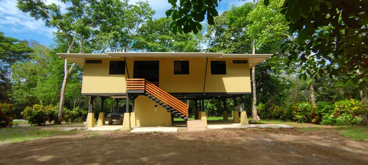 21b35dd3-d5d5-4962-aab0-c650533cdd32-min