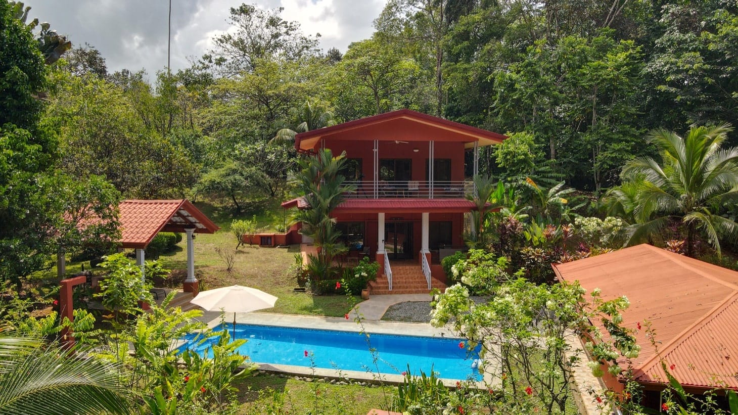 5501-Ojochal-Finca-Maranon-Riverfront-House-Guesthouse_03-min