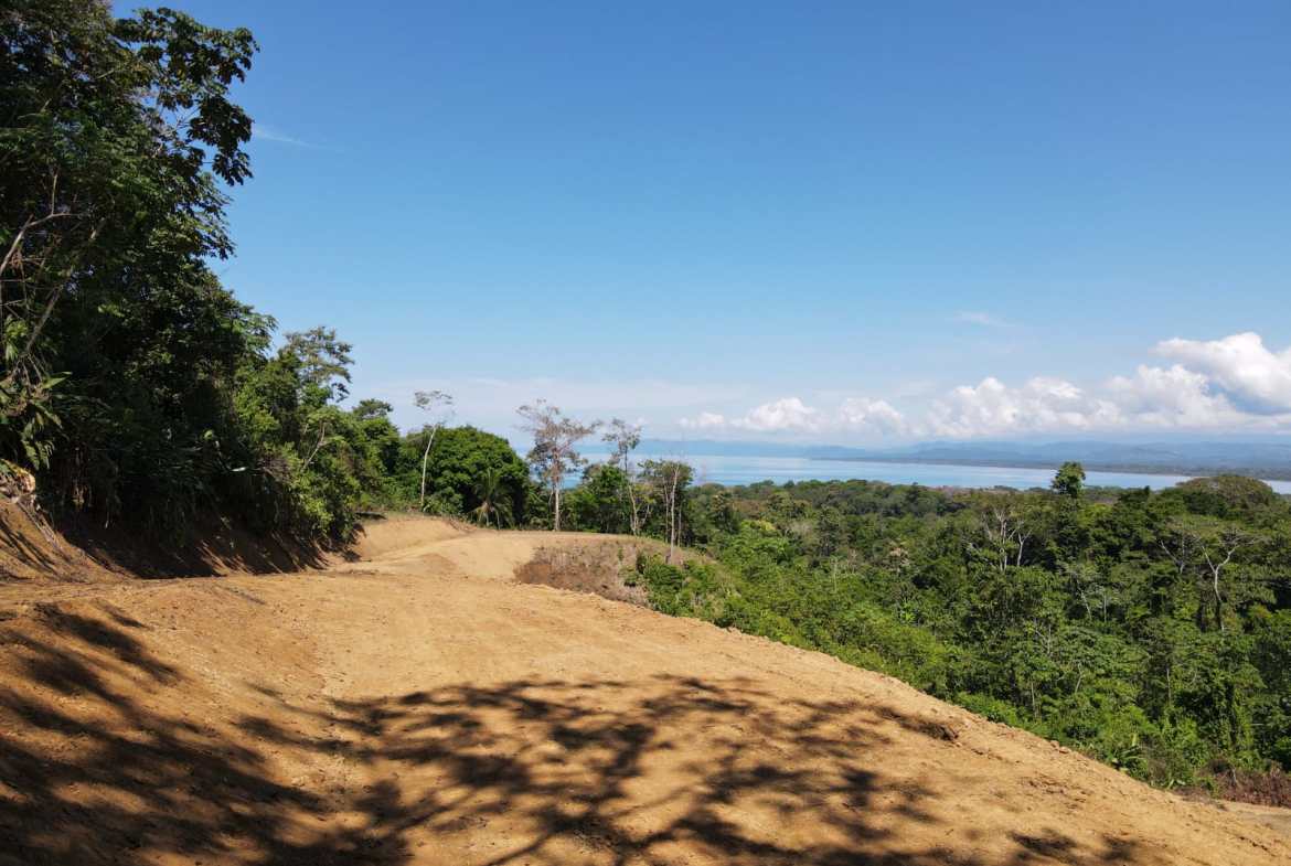 84e06ce0-e316-4813-b147-c4f70d20ed87-min