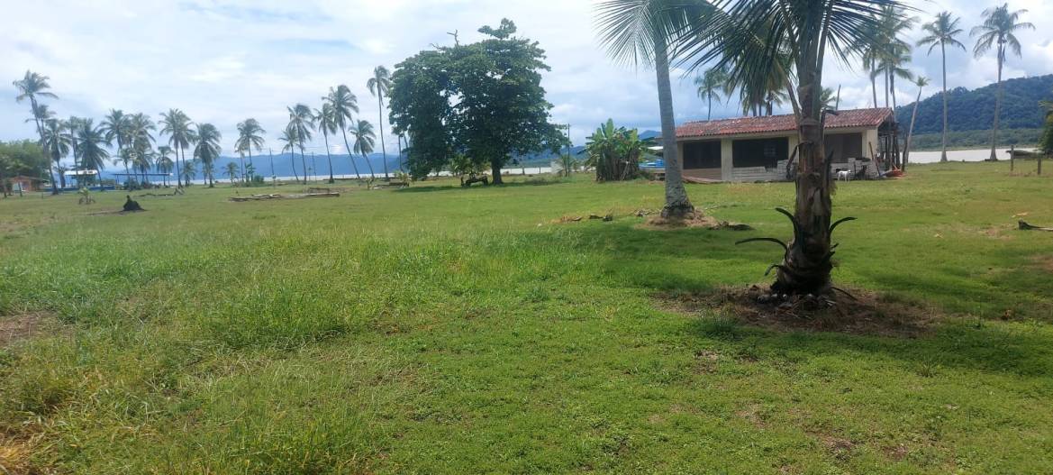 f8bd2588-e7b8-4cef-a392-e4e833654563-min