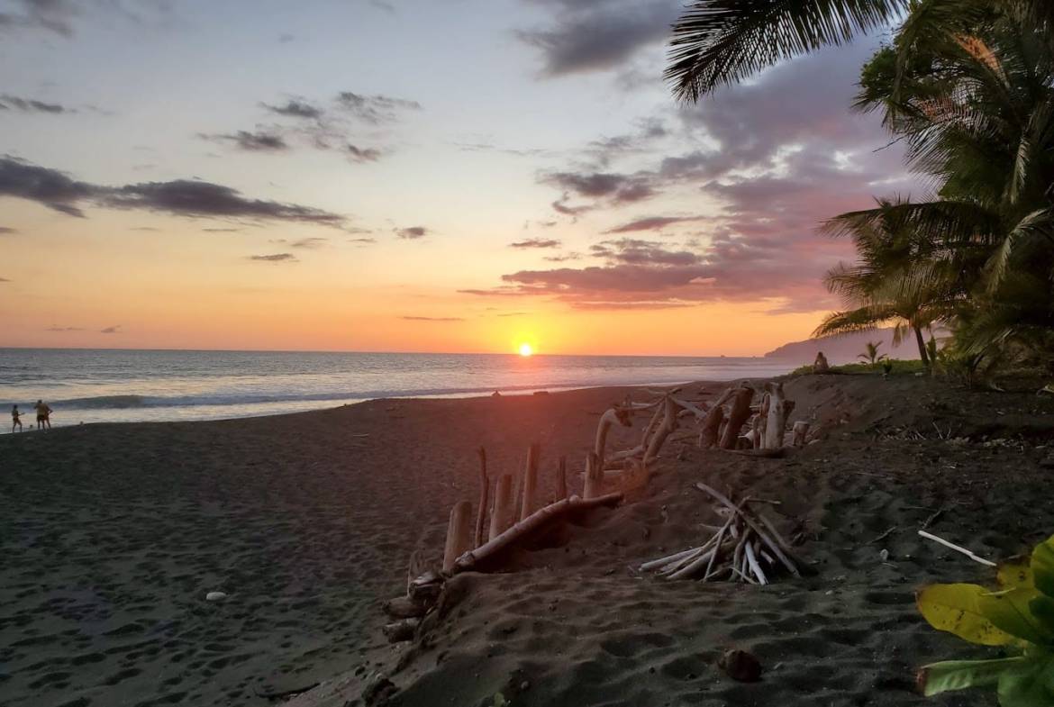 Ecolodge retreat for sale