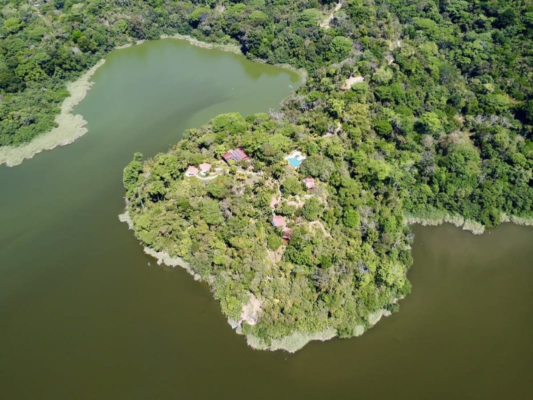 Golfito Resort for sale