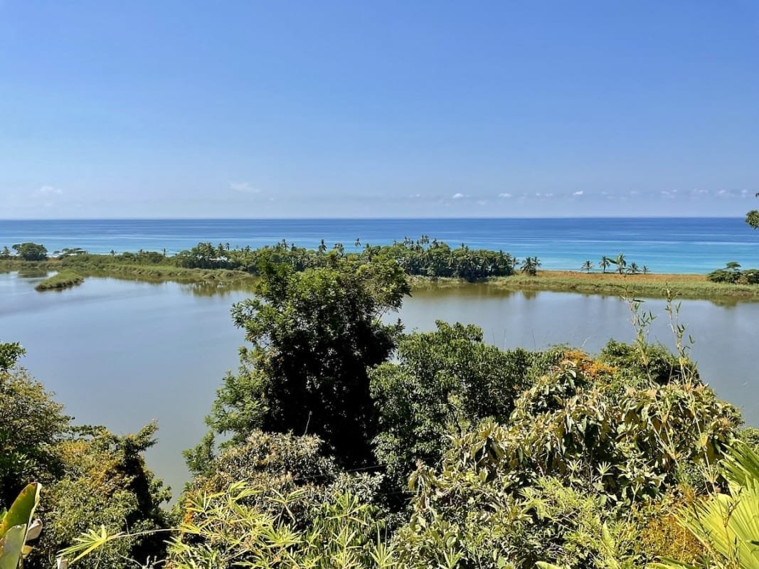 Golfito Resort for sale