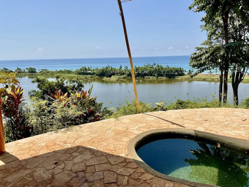 Golfito Resort for sale