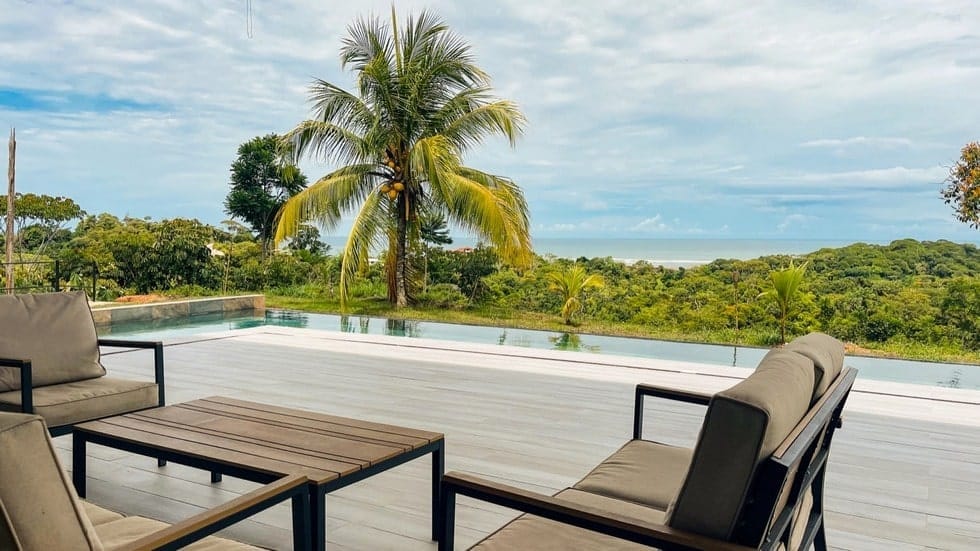 Luxury home for sale in Ojochal