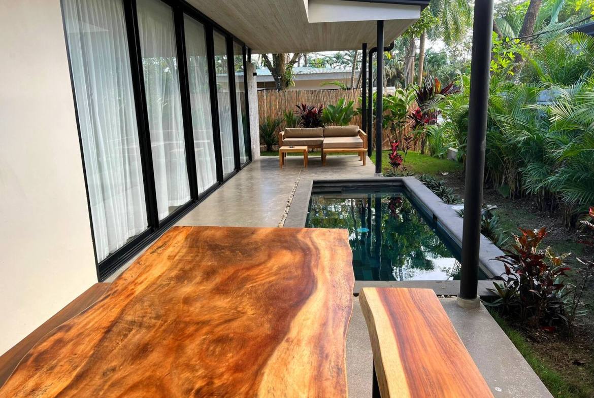 Gated community home in Malpais