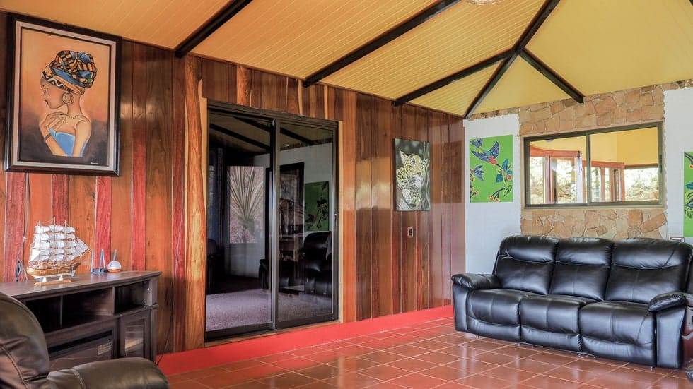 Property in Perez Zeledon