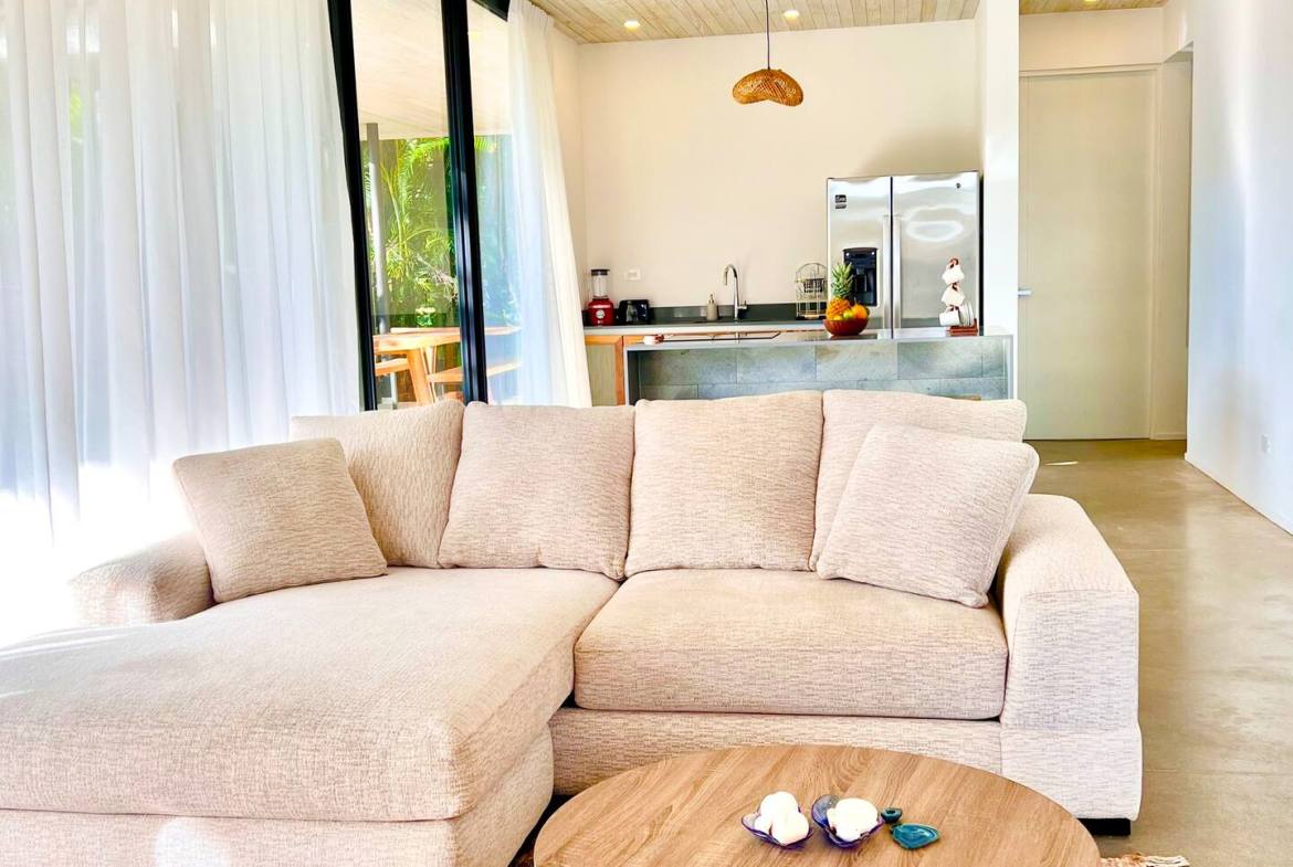 Gated community home in Malpais