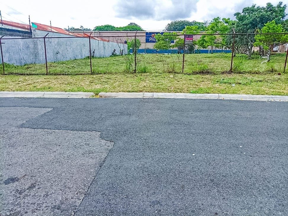 Land in Santa Ana, Costa Rica