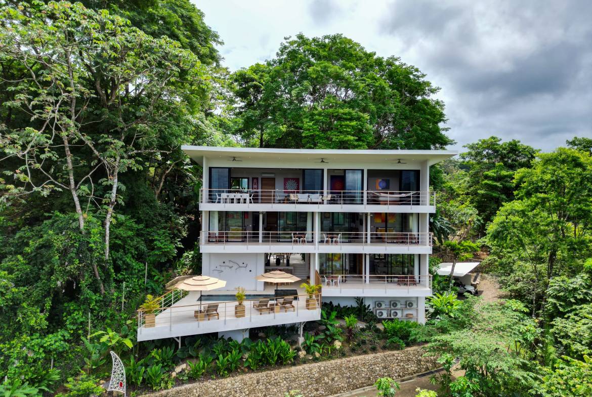 For Sale in Playa Hermosa