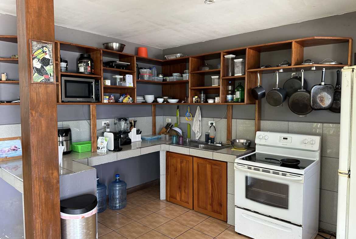 Ocean View property in Santa Teresa