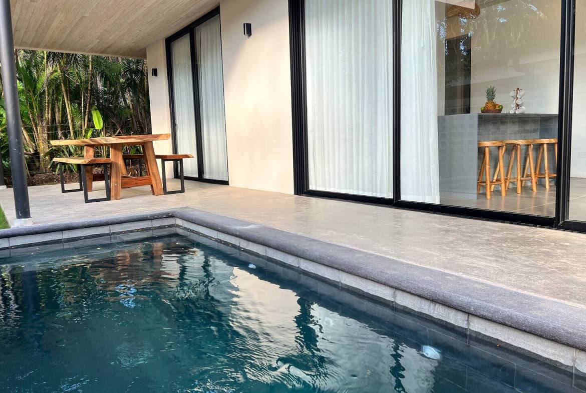 Gated community home in Malpais