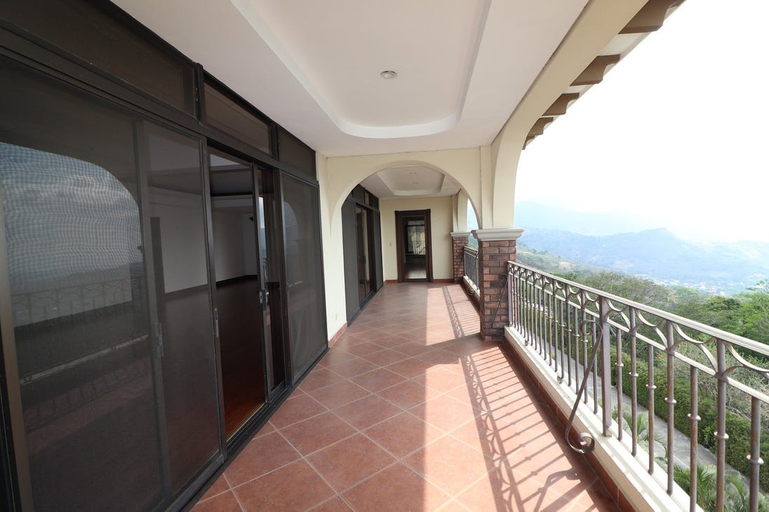 Penthouse in Escazu, San Jose