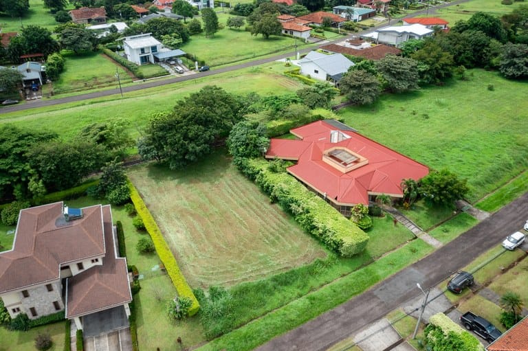 Lot for sale in Ciudad Hacienda Los Reyes