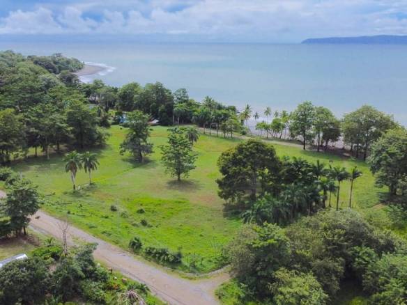 Pavones Beachfront Property for sale