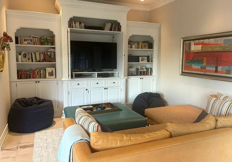 rs2400609_img-13_large-min