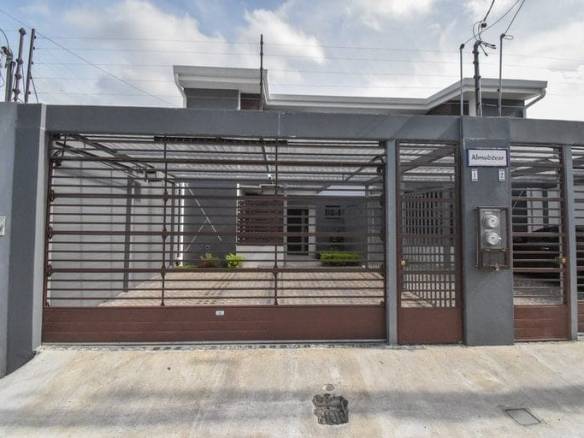 rs2400646_img_large-min