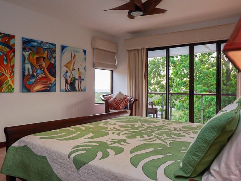 Ocean View home in Jaco