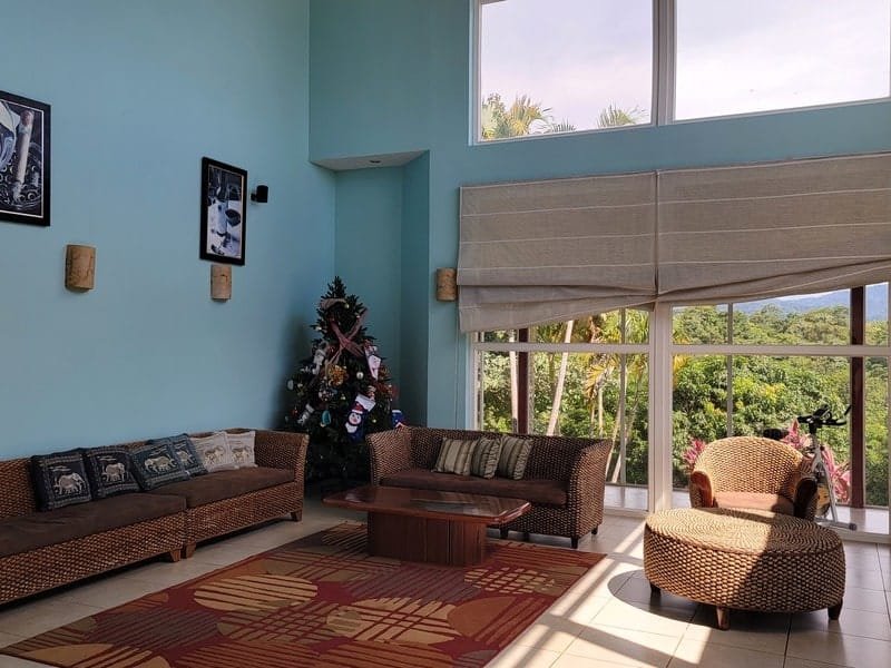 Oceanview property in Tarcoles