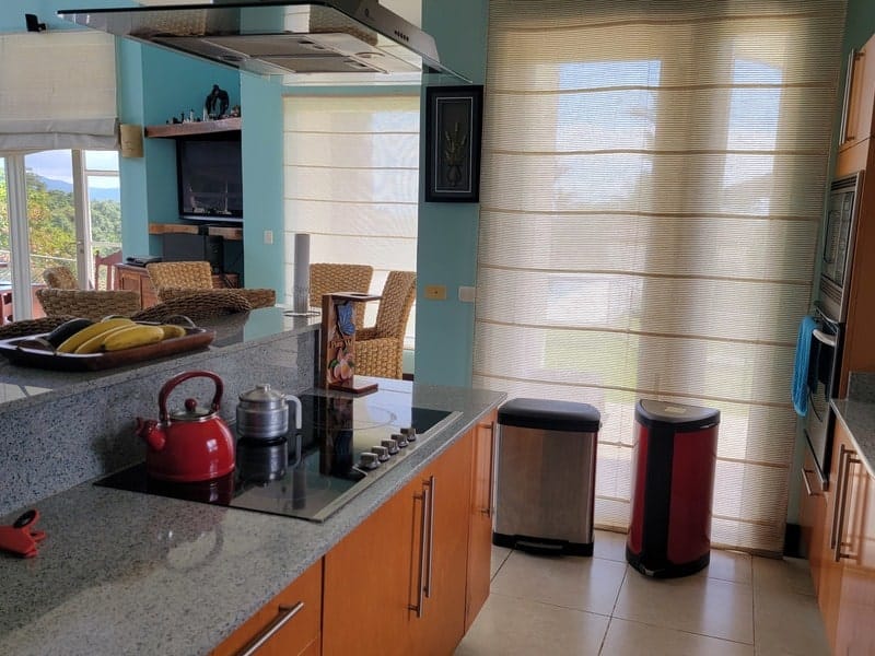 Oceanview property in Tarcoles