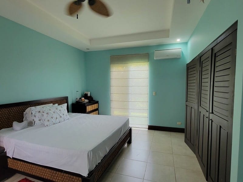 Oceanview property in Tarcoles